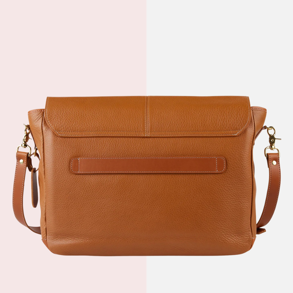 Rio Brown Messenger Bag