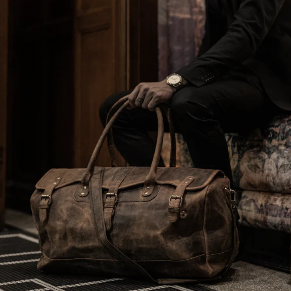 Essex Vintage Full-Grain Leather Duffle Bag
