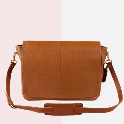 Rio Brown Messenger Bag