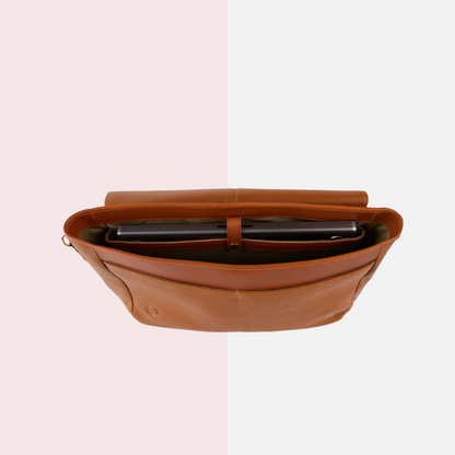 Rio Brown Messenger Bag